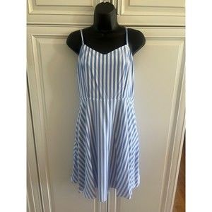 Old Navy Blue and White Striped Fit and Flare‎ Dress Smocked Zip Up Size Medium